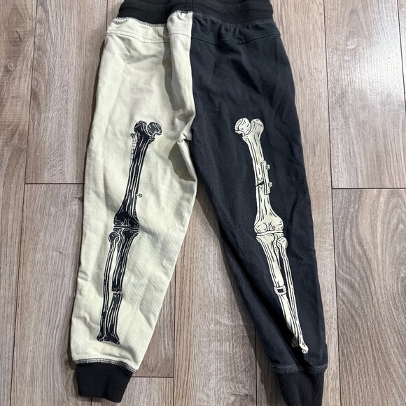 Skelly Relaxed Fit Joggers - Picture 3 of 6